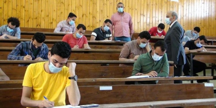 ابرزها اللقاح..8 اجراءات في امتحانات الميدتيرم بالجامعات..