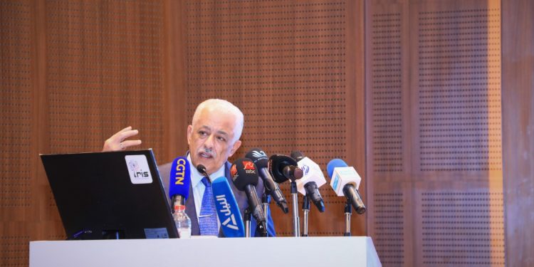 تعليق الدراسة بكافة المدارس والجامعات والمعاهد.. "الوزراء" يوضح الحقيقة