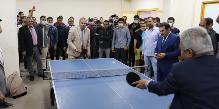 رئيس جامعة الأزهر يفتتح الدورة الرياضية لتنس الطاولة للطلاب