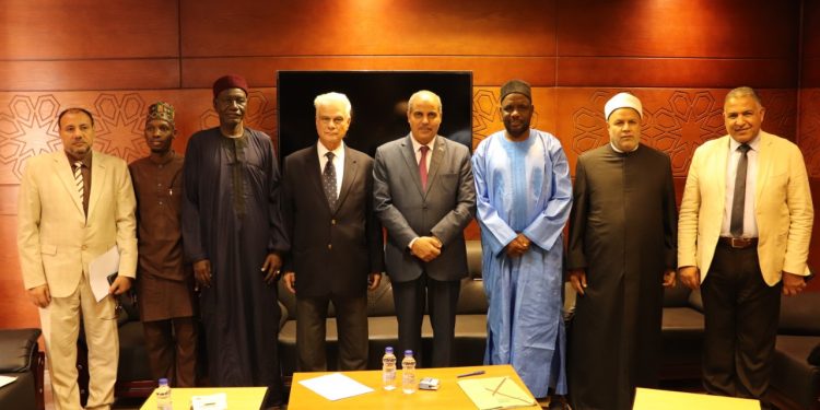 وزير التعليم بولاية يوبي بنيجيريا: الأزهر الشريف قبلتنا العلمية ومرجعيتنا الدينية