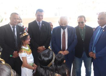 خلال زيارته للأقصر.. «شوقي» يوجه 10 رسائل للمعلمين وأولياء الأمور