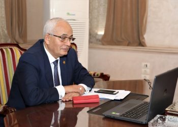 وقف جميع نشرات النقل والندب حتى نهاية الامتحانات بالمنيا