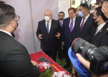 وكيل مجلس النواب من داخل جامعة القاهرة: الرئيس السيسي أول من فكر في الرؤية المستقبلية دون قيود