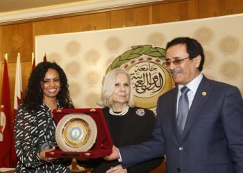 مؤسسة علمني تفوز بجائزة الأمير محمد بن فهد لأفضل أداء خيري في الوطن العربي