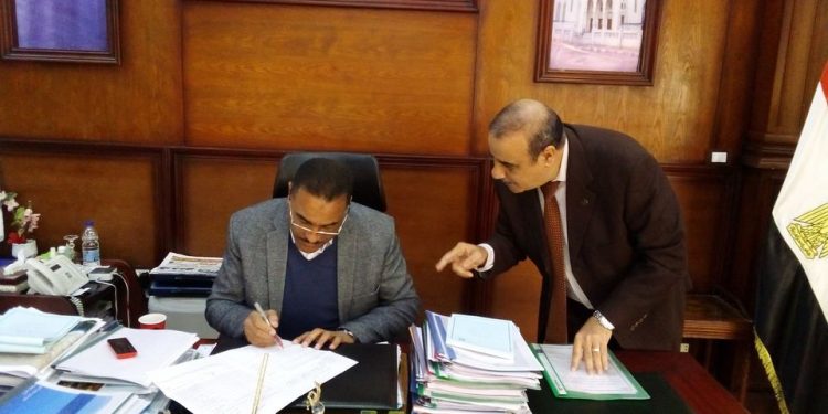 محافظ مطروح يعتمد جدول امتحانات الفصل الدراسي الأول