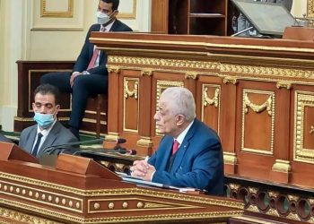 بعد مناقشته.. البرلمان يقرر إحالة ردود طارق شوقي للجنة التعليم