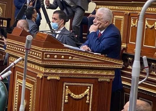 "شوقي" يعقد مقارنة بين انفاق مصر وفنلندا على الطالب