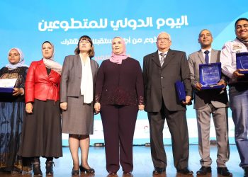 وزيرة التضامن: بدأت حياتي متطوعة وهدفنا خدمة الفئات الأولى بالرعاية