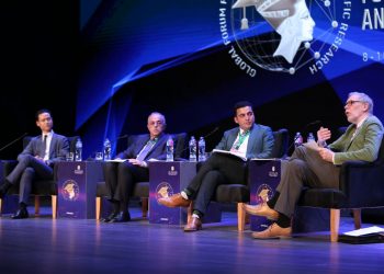 خلال كلمته بالمنتدى العالمي للتعليم العالي.. أستاذ اقتصاد  بجامعة جورج واشنطن يوصي بتطبيق استراتيجية التنوع والشمول في العمل