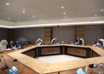 وزير التعليم العالي يبحث مع وفد الكلية الملكية للجراحين بجلاسكو إنشاء فرع لها بمصر