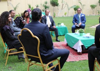 السفير الباكستاني يلتقي مديري وممثلي الشركات الناشئة المصرية البارزة