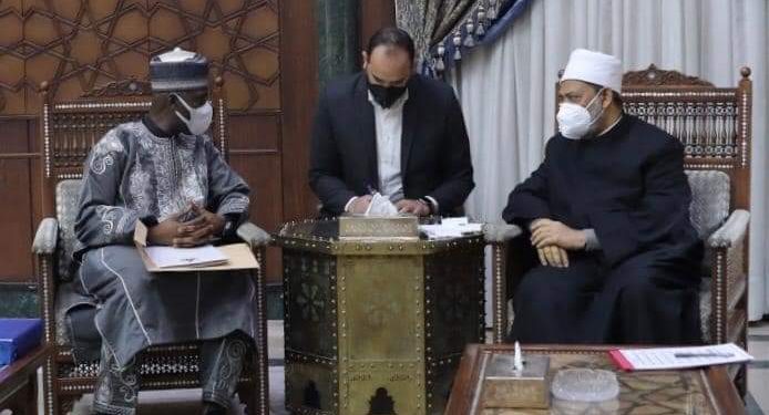 السفير النيجيري لشيخ الأزهر: نشكركم على دعم قضايا المسلمين حول العالم