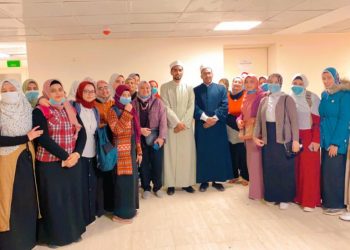 النظافة الشخصية في ضوء السنة النبوية محاضرة لـ"أزهريون على المنهج" بكلية التمريض جامعة الأزهر