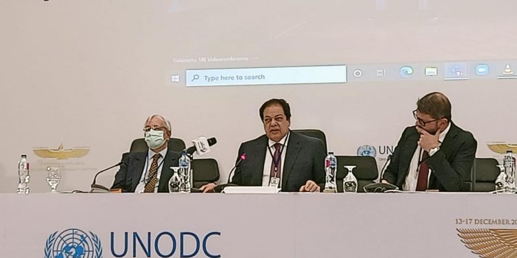 أبو العينين: مكافحة الفساد أهلت مصر لبناء دولة حديثة خلال مشاركته في مؤتمر دول الأطراف للأمم المتحدة بشرم الشيخ