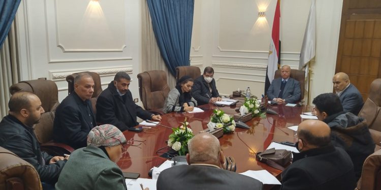 محافظ القاهرة يعتمد جداول امتحانات منتصف العام