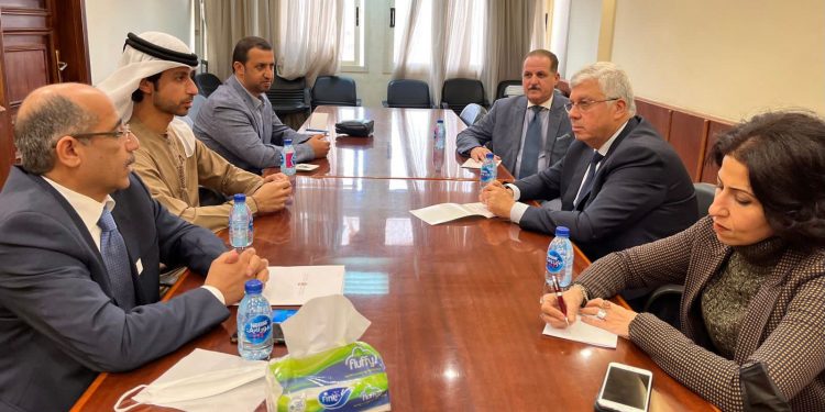 لقاء بين وفد من التعليم بالإمارات ونائب وزير التعليم العالي المصري