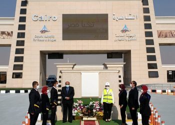 طلاب جامعة حلوان يشاركون في الافتتاحات الرئاسية