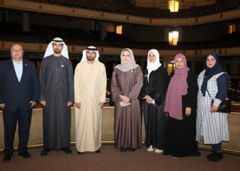 وفد جمعية المعلمين الإماراتيين يزور جامعة القاهرة