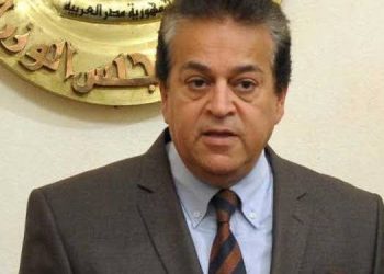 وزير التعليم العالي: الثورة الصناعية الخامسة يتصالح فيها الإنسان والآلة