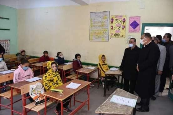 محافظ الشرقية: زائرة صحية داخل اللجان الامتحانية للتعامل مع الحالات الطارئة