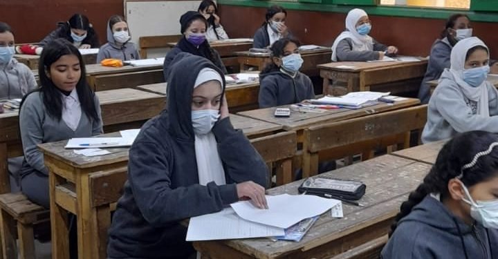 ائتلاف أولياء الأمور: شكوى من صعوبة فيزياء الأول الثانوى بمعظم المحافظات