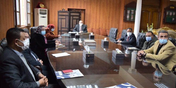 جامعة بني سويف: نشر 1429 بحثا علميا وزيادة التعاون الدولي في الأبحاث المنشورة إلى 63%