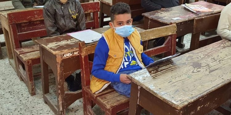 أمهات مصر: تباين الآراء حول مستوى امتحان الدراسات ولا شكاوى من الـ ICT للرابع الإبتدائي