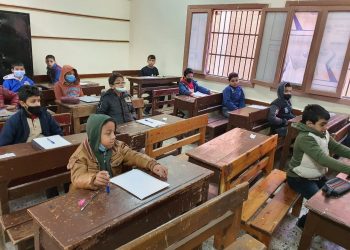 أمهات مصر: تباين الآراء حول مستوى امتحان الدراسات ولا شكاوى من الـ ICT للرابع الإبتدائي