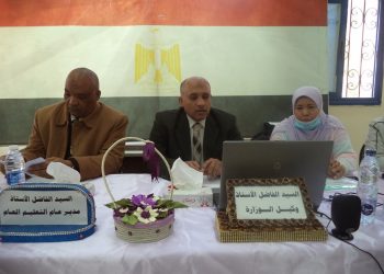 تفاصيل اجتماع وكيل التعليم بمطروح برؤساء لجان الإعدادية