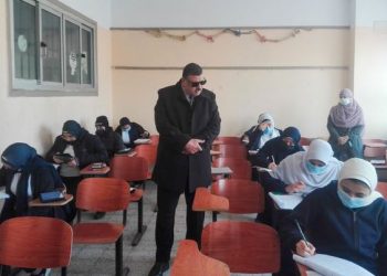 أمهات مصر: امتحان الجبر والهندسة الفراغية فوق المتوسط وتضمن أسئلة صعبة 