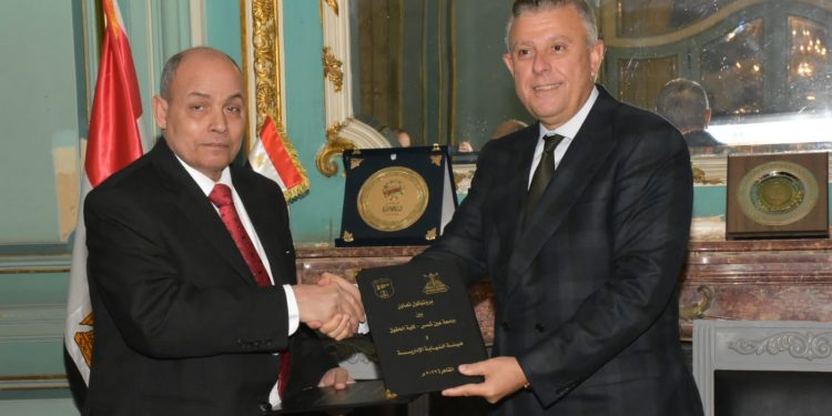 بروتوكول تعاون مشترك بين كلية الحقوق جامعة عين شمس وهيئة النيابة الإدارية