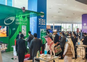البريد المصري يشارك في منتدى شباب العالم ويصدر لوحة طوابع تذكارية
