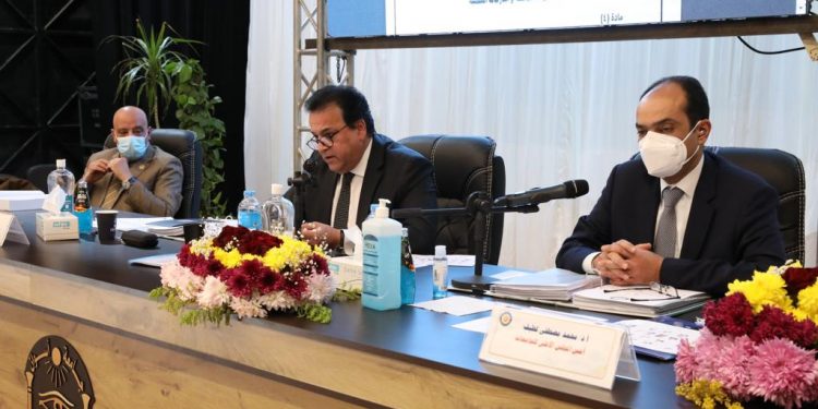 8 قرارات للمجلس الأعلى للجامعات ابرزها استمرار الامتحانات والالتزام بالخريطة الزمنية للفصل الدراسي الثاني