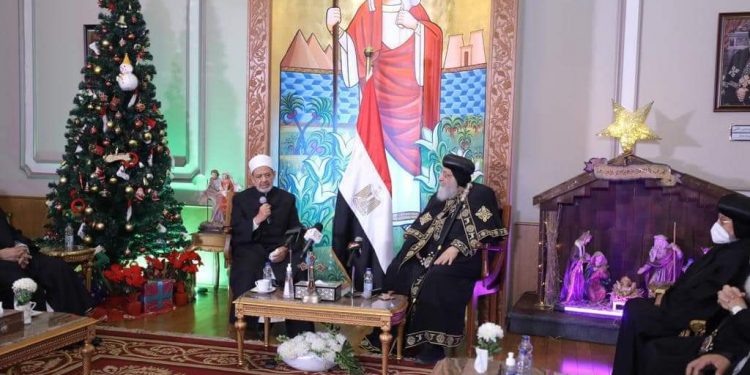 شيخ الأزهر: التهنئة بالمناسبات الدينية والاجتماعية تنطلق من فهم فلسفة ديننا الحنيف