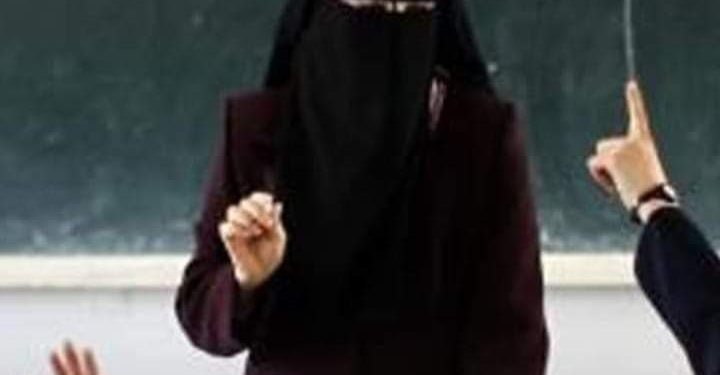 تأجيل دعوى منع إرتداء النقاب في المدارس لهذا الموعد