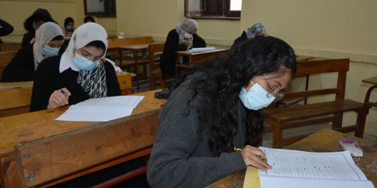 حقيقة إعلان جداول امتحانات الأول والثاني الثانوي 2022