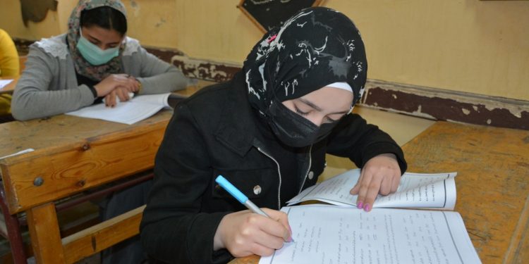 تعليمات المشاركة بالمسابقات العلمية الدولية كانجارو للعلوم والإنجليزي