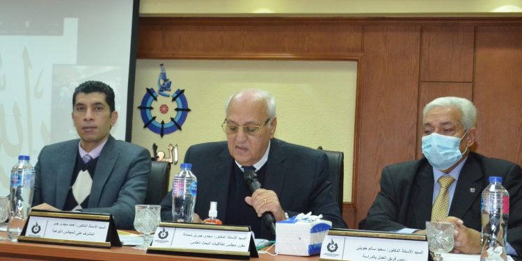 أكاديمية البحث العلمي تناقش الوضع الراهن لأخلاقيات البحث العلمي في مصر