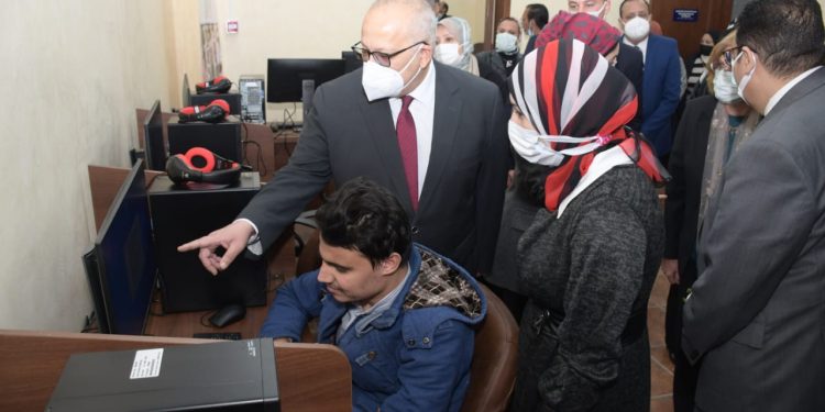 رئيس جامعة القاهرة يفتتح مركز خدمات ودعم ذوي الإعاقة بالتعاون مع مؤسسات المجتمع المدني
