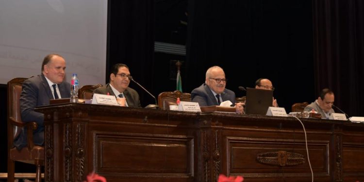 جامعة القاهرة تعتمد خطة تنفيذية لتفعيل وحدة رعاية النوابغ والموهوبين