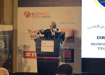 «شوقي»: هدفنا زيادة نسبة الملتحقين بالتعليم الفني 70%