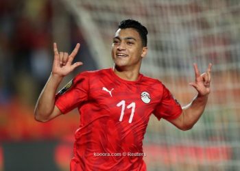 أول رد رسمي من التعليم العالي على واقعة تأدية طالب امتحان بدلًا من لاعب منتخب مصر مصطفى محمد