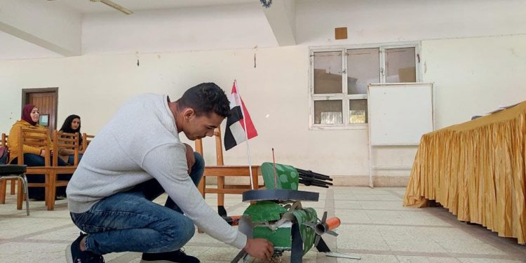 روبوت مقاتل" و"أبلكيشن لمرضي السكر" أبرز المشاريع الفائزة بمسابقة الابتكارات العلمية بـ"جامعة المنيا"