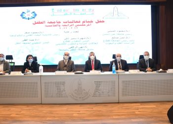 رئيس جامعة عين شمس يشهد الحفل الختامي لفعاليات جامعة الطفل