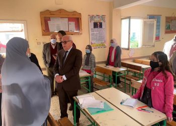 محافظ بورسعيد: لجنة من الحوكمة للمرور علي جميع لجان الثانوية العامة للتأكد من جاهزيتها  