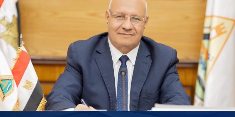 تنظيم أول هاكاثون مصري في موضوع المدن الذكية بجامعة بنها