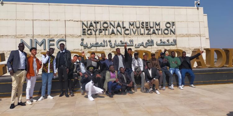 رحلة للطلاب الوافدين بجامعة عين شمس لمتحف القومى للحضاره ومجمع الأديان