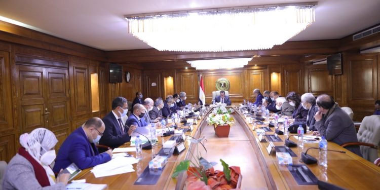 التعليم العالي: ميكنة اجراءات تسجيل الطلاب بالمعاهد الخاصة