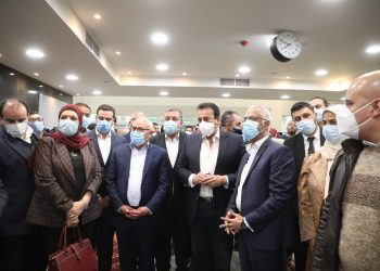 وزير التعليم العالي ومحافظ بورسعيد يتفقدان مستشفى جامعة بورسعيد
