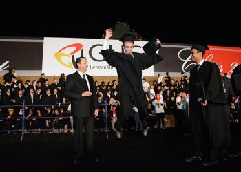 طارق وائل خريج الألمانية بقائمة مجلة برينز للشخصيات الأكثر تأثيراً على مستوى العالم